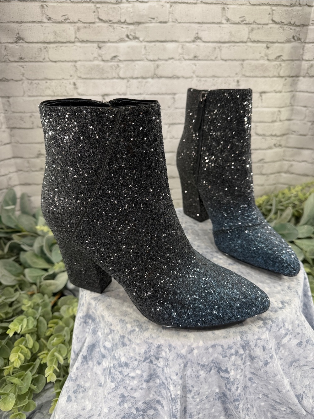 NINE WEST “Savitra” Black Glitter Pointed-Toe Dress Heel Fashion Boots WMS 9.5M